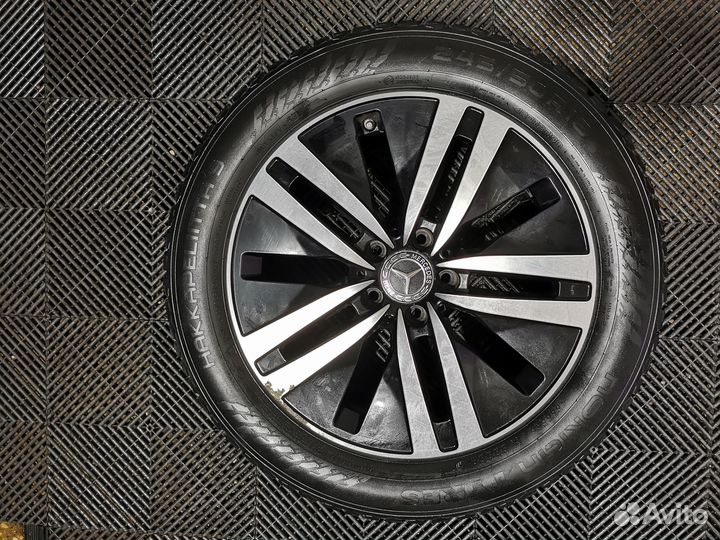 Колеса Mercedes V222 245/50 R18 Hakkapeliitta 9