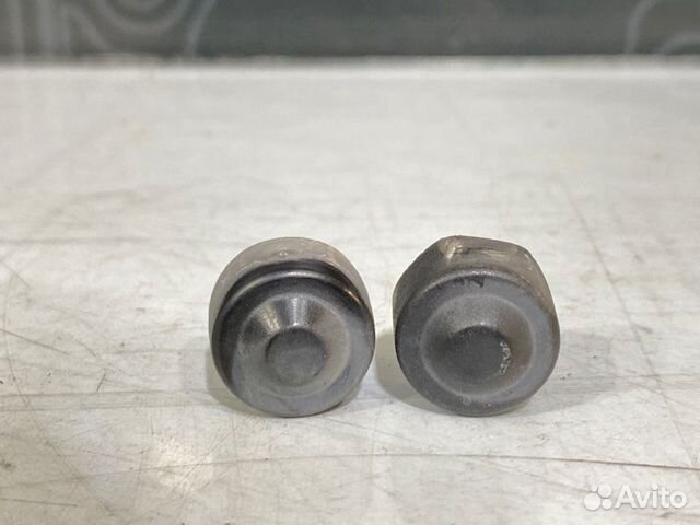 Заглушка Bmw X5 E53 N62B44 2005