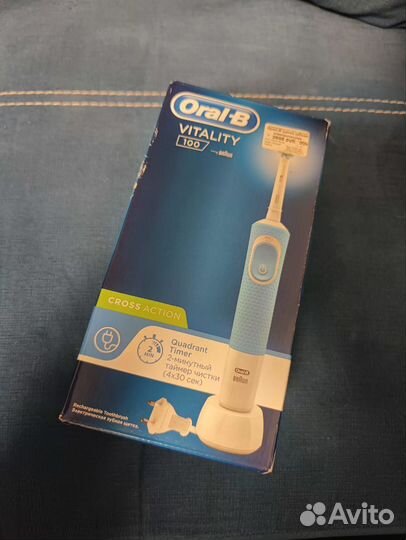 Зубная щетка oral-b Vatality 100