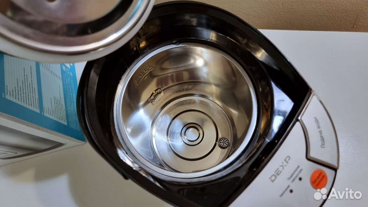 Термопот (3.5 л, 900 Вт)