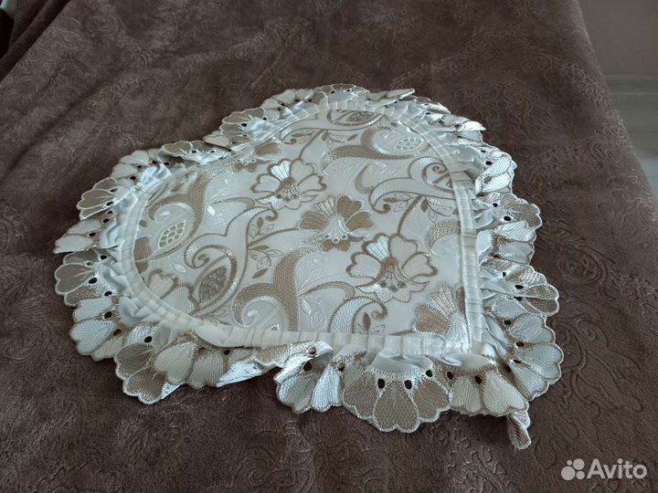 Покрывало, 2 наволочки, штора нарядные