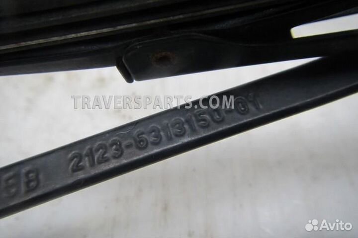 Поводок стеклоочистителя задний