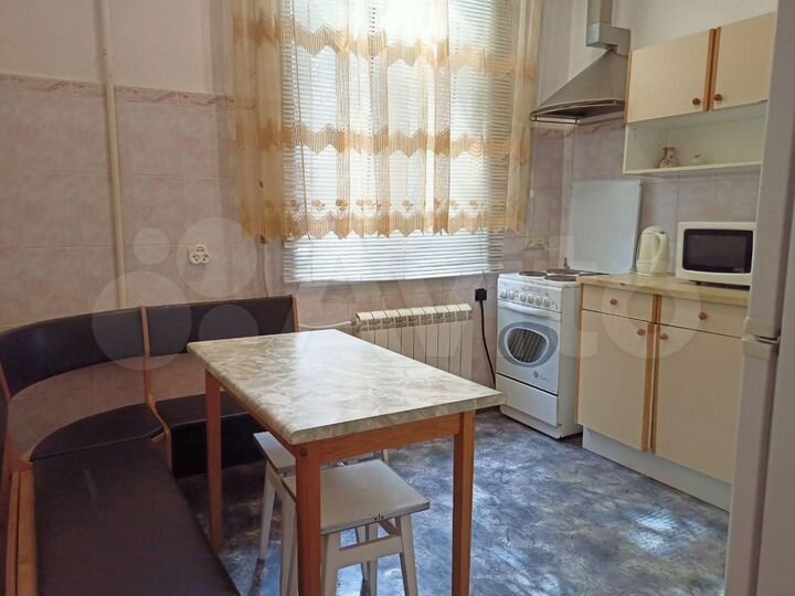 Комната 36 м² в 3-к., 1/5 эт.