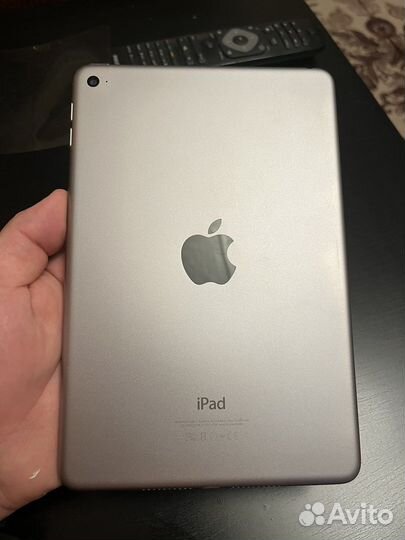 iPad mini 4 16gb