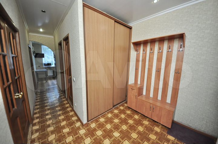 3-к. квартира, 66,7 м², 2/2 эт.