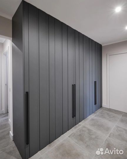 Шкаф двухстворчатый