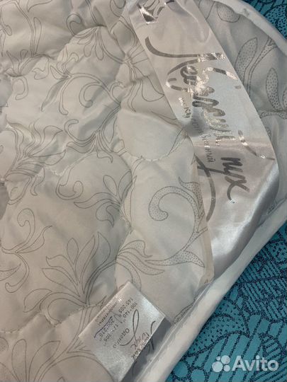 Одеяло из лебяжьего пуха