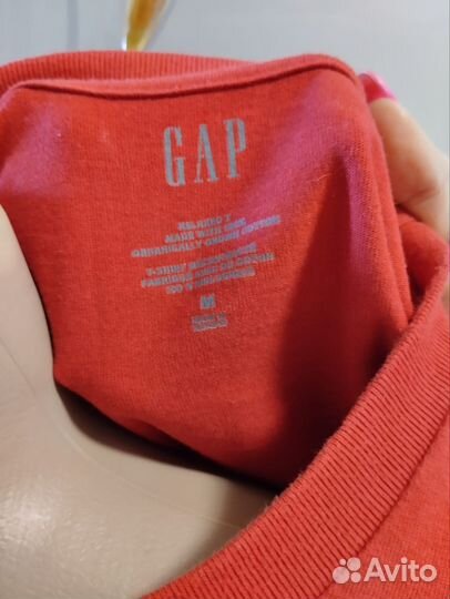 Футболка Gap