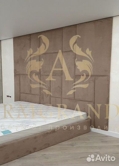 Кровать с мягким изголовьем под заказ