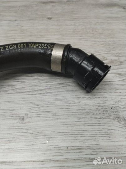 Патрубок отопителя Mercedes E-Class W211 OM648