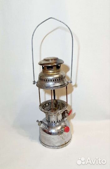 Керосиновая лампа
