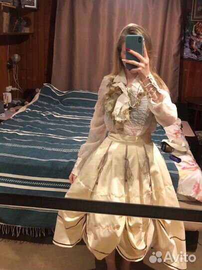 Костюм ручной работы