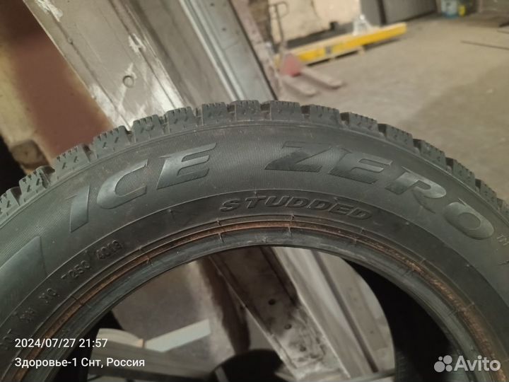 Pirelli Ice Zero 185/65 R15 92T