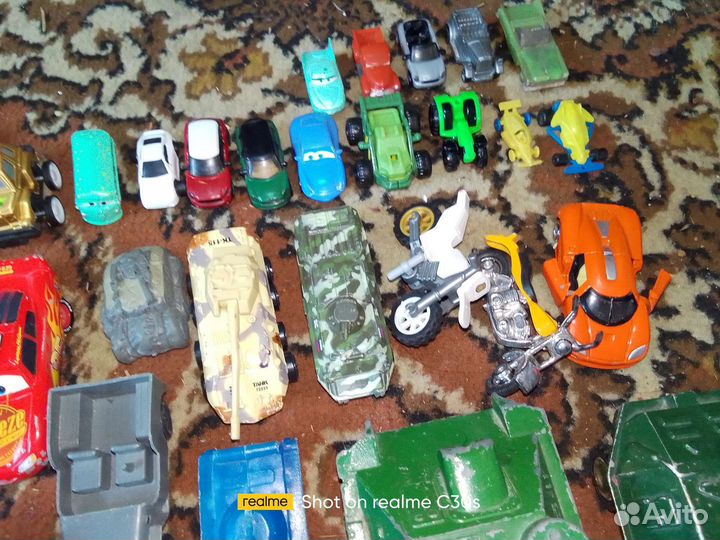 Детские игрушки машинки мотоциклы самолеты и др