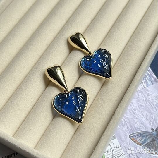 Серьги стильные