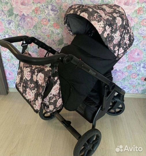 Коляска roan bloom 3 в 1