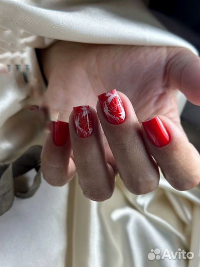 Маникюр на дому