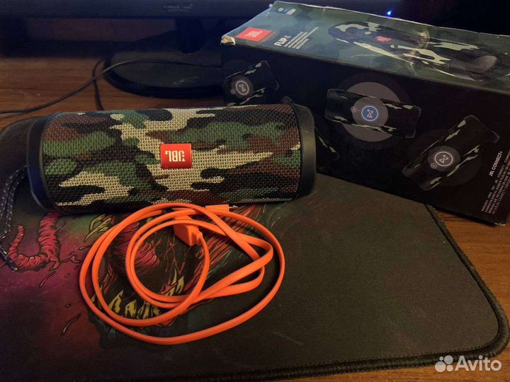 Колонка JBL flip 4