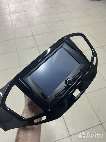 Штатная магнитола LADA vesta