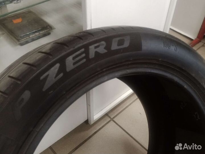 Pirelli P Zero 275/45 R21 и 315/40 R21 107Y