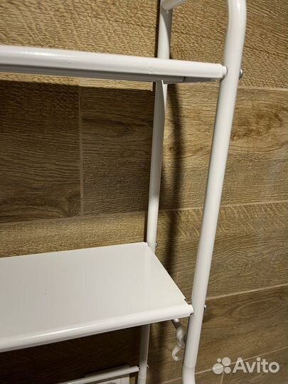 Полочка для ванной