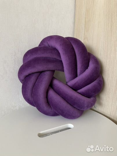 Декоративная подушка новая