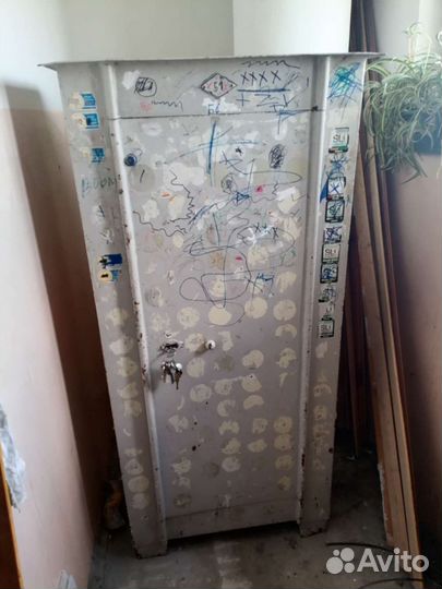 Оружейный сейф