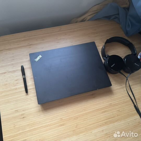 Lenovo ThinkPad 16Gb IPS