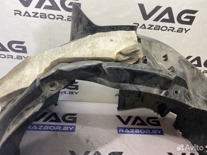 Volkswagen Tiguan 22019 5NA805912AVR140-20023