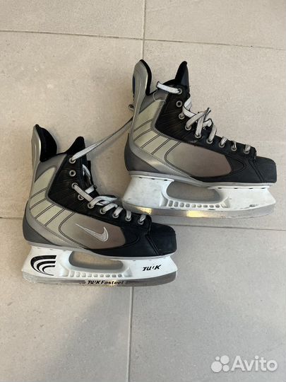 Коньки хоккейные 40 размер Nike