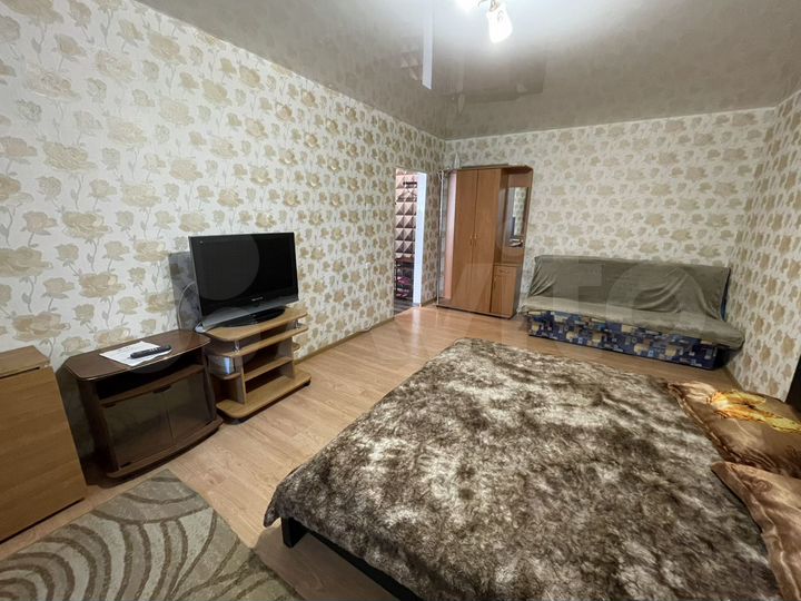 1-к. квартира, 45 м², 1/9 эт.