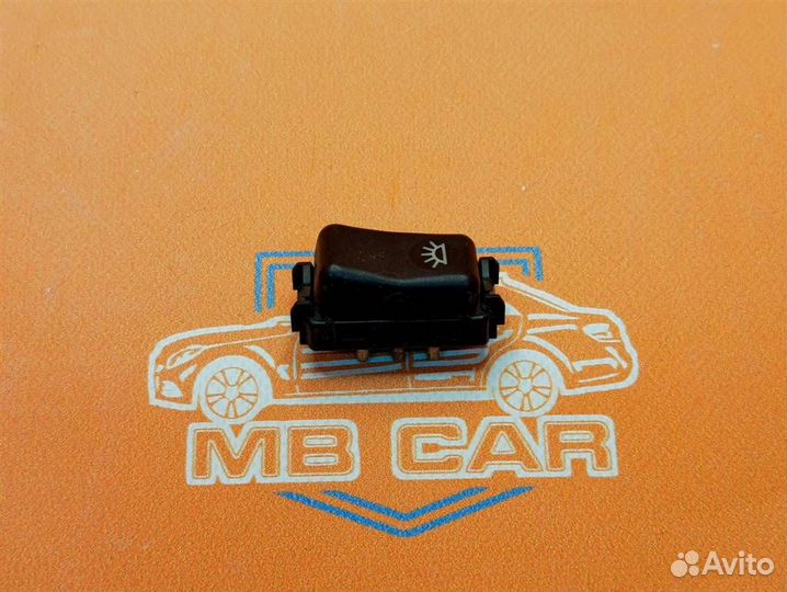 Кнопка w124 E-class 102.982