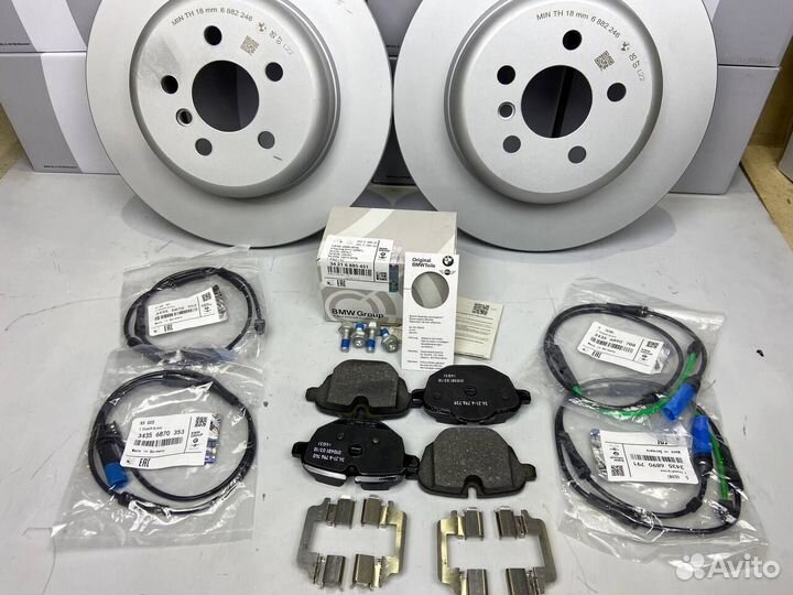 Задние тормозные колодки BMW G31 G02 G30 G01