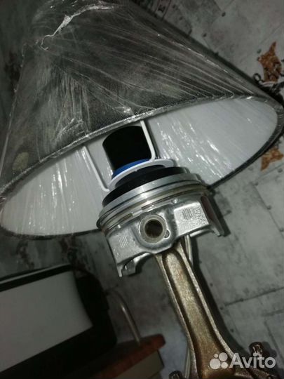 Лампа настольная