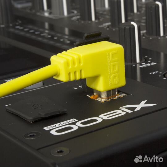 UDG Ultimate Audio Cable USB 2.0 A-B Yellow Angled