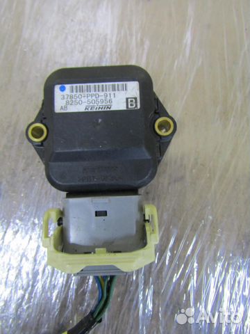 Блок управления дросельной заслонки honda Accord