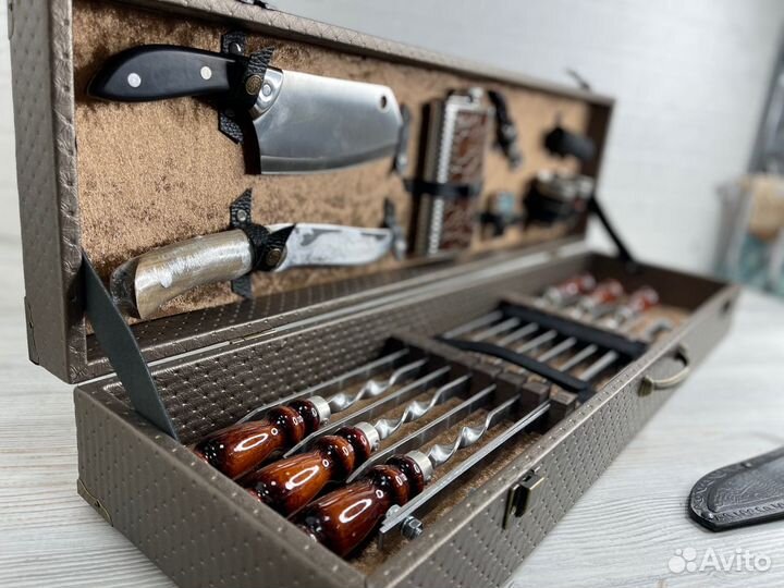 Набор шампуров в кейсе Шн0028 с флягой 20 предм