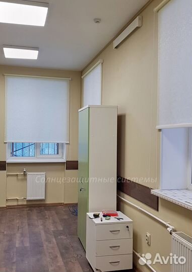 Рулонные шторы и жалюзи. Блэкаут и полупрозрачные