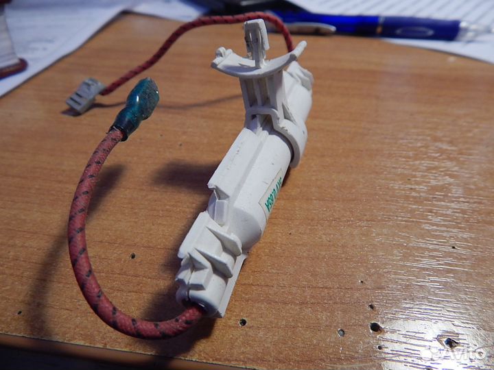 Продам высоковольтный предохранитель для свч печки