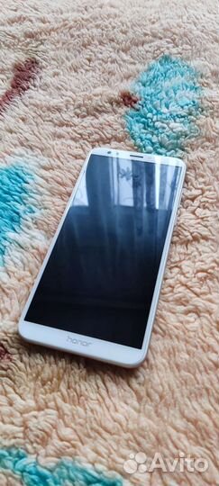 Телефон honor 7C pro