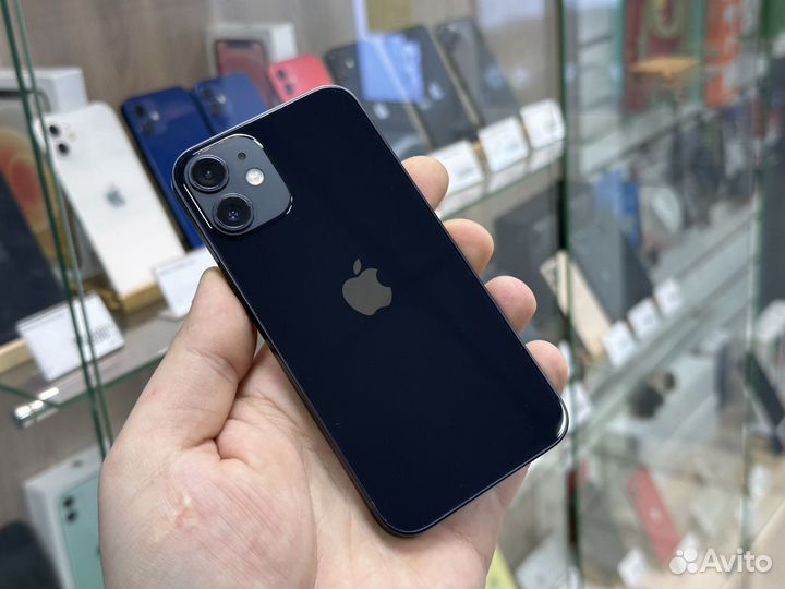 iPhone 12 mini, 64 ГБ