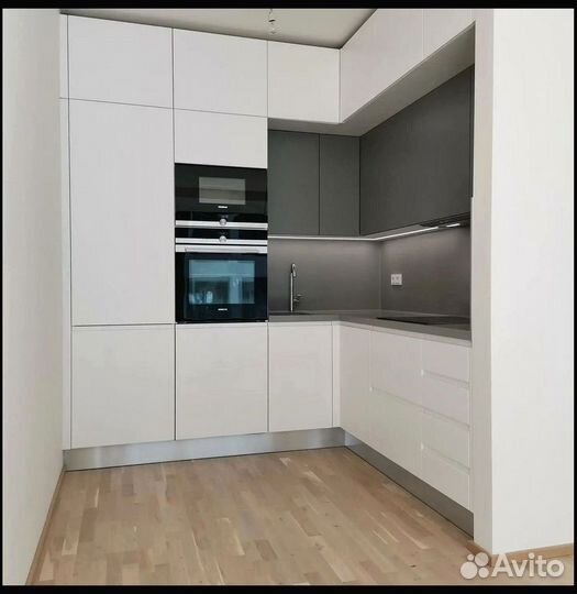 Кухня угловая новая