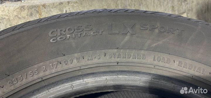 Continental CrossContact LX25 235/55 R17