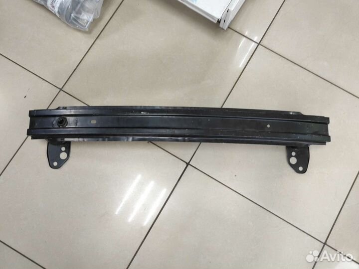 Усилитель бампера Hyundai KIA (Ecть нa paзныe aвтo