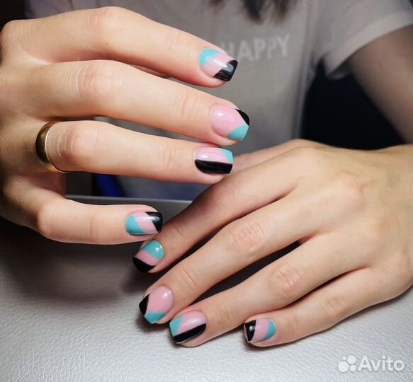 Маникюр с покрытием гель-лаком