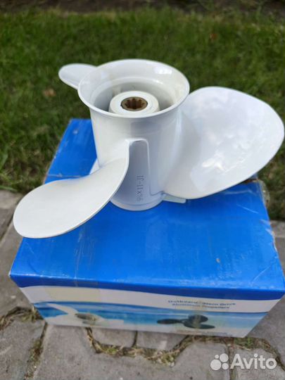Гребной винт шаг 11 yamaha 9.9-20