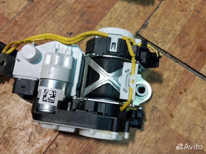 Ремень безопасности перед Audi A7 A6 C7 Ауди А7