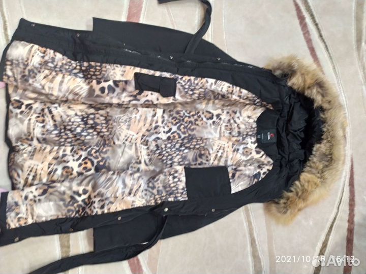 Пуховик на девочку