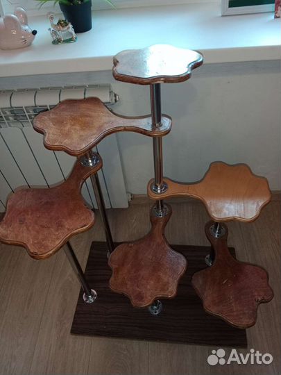 Подставка для цветов напольная