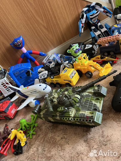 Детские игрушки